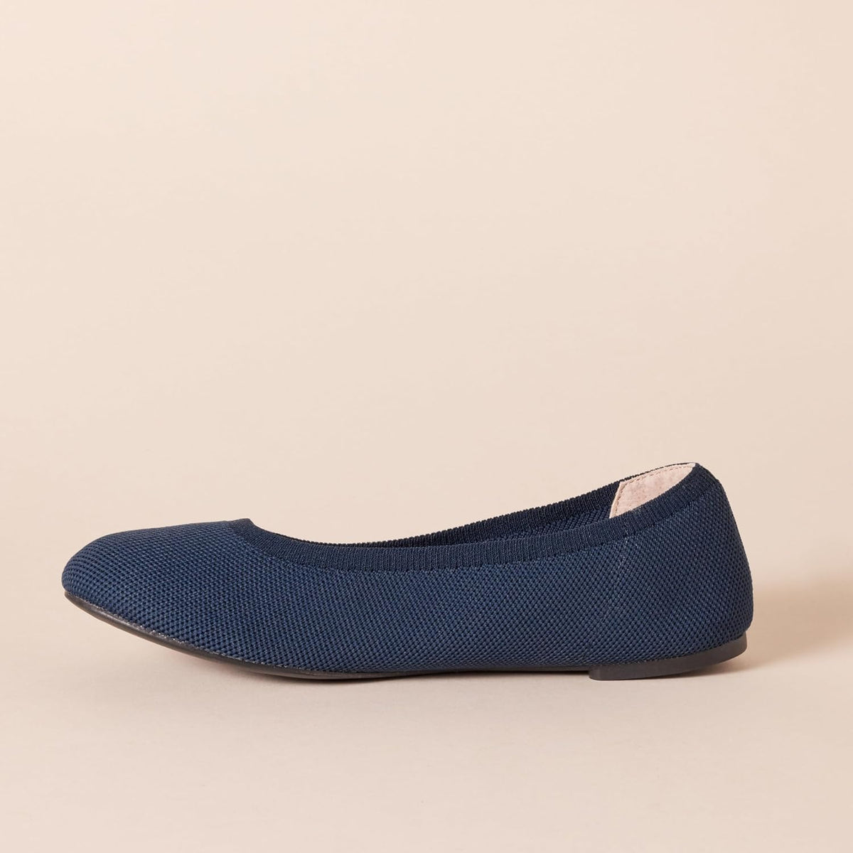 Amazon Essentials Women's Knit Mesh Ballet Flat