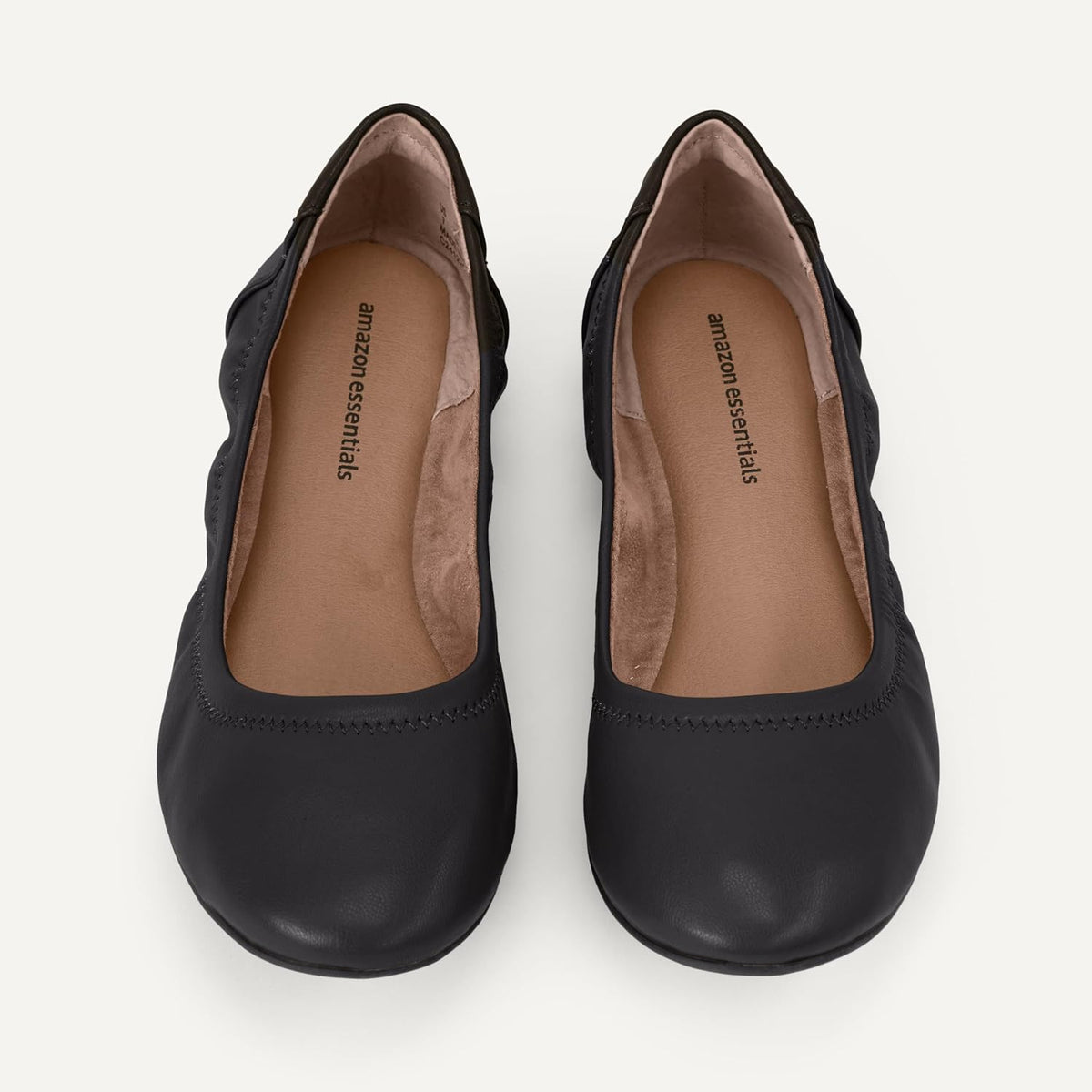 Amazon Essentials Women's Comfortable Round Toe Ballet Flats, Cushioned Memory Foam